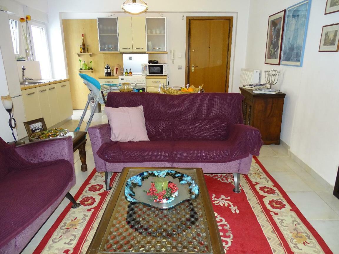 Apartament Dreamy Studio With Private Garden Ateny Zewnętrze zdjęcie